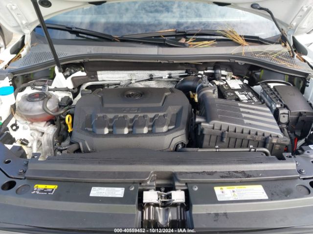3VVRB7AX8RM009921 Volkswagen TIGUAN S