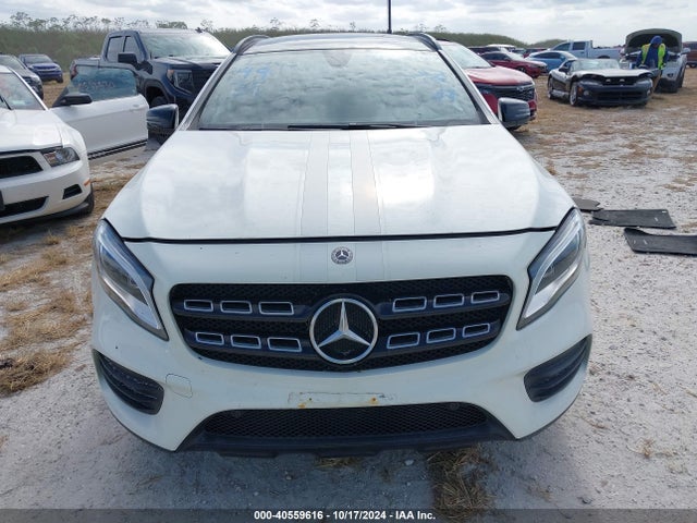 WDCTG4GB4JJ385673 Mercedes-Benz Gla 250 4matic