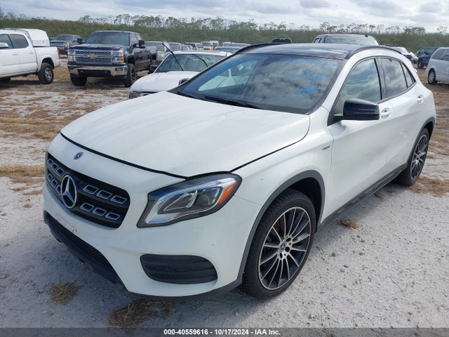 WDCTG4GB4JJ385673 Mercedes-Benz Gla 250 4matic