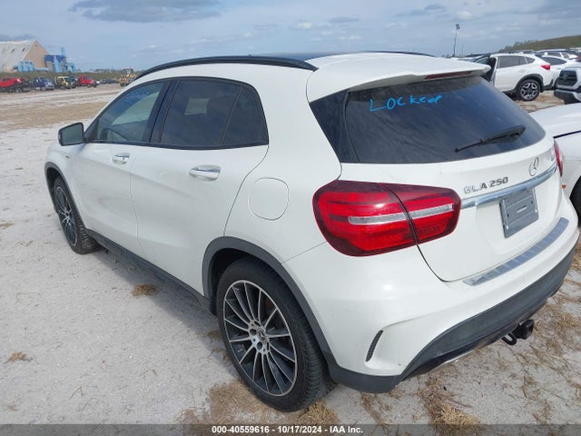 WDCTG4GB4JJ385673 Mercedes-Benz Gla 250 4matic