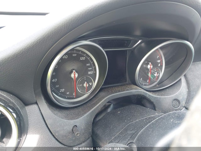 WDCTG4GB4JJ385673 Mercedes-Benz Gla 250 4matic