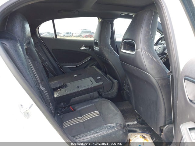WDCTG4GB4JJ385673 Mercedes-Benz Gla 250 4matic