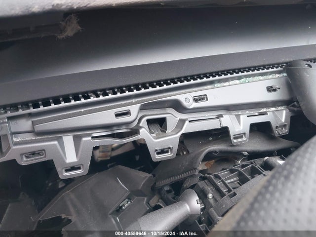 2024 TESLA MODEL Y 7SAYGDEE3RA317909 Photo 6