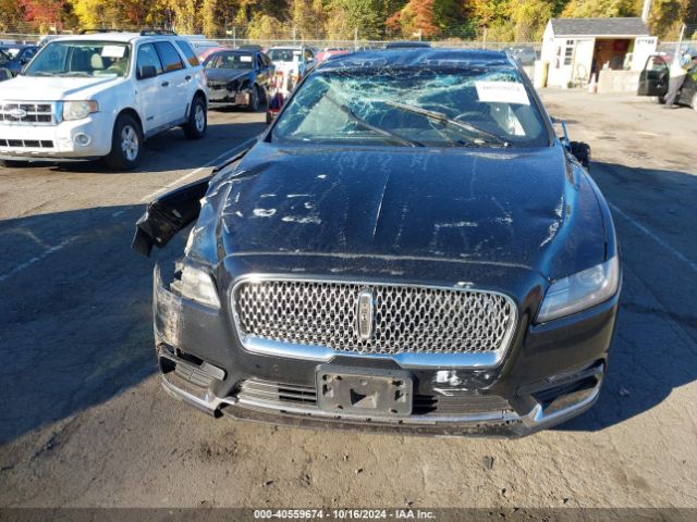 1LN6L9HK1K5602662 Lincoln Continental