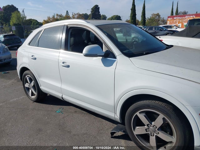 Audi Q3 2.0t Premium Plus 2015 WA1EFCFS8FR005850 Image 13