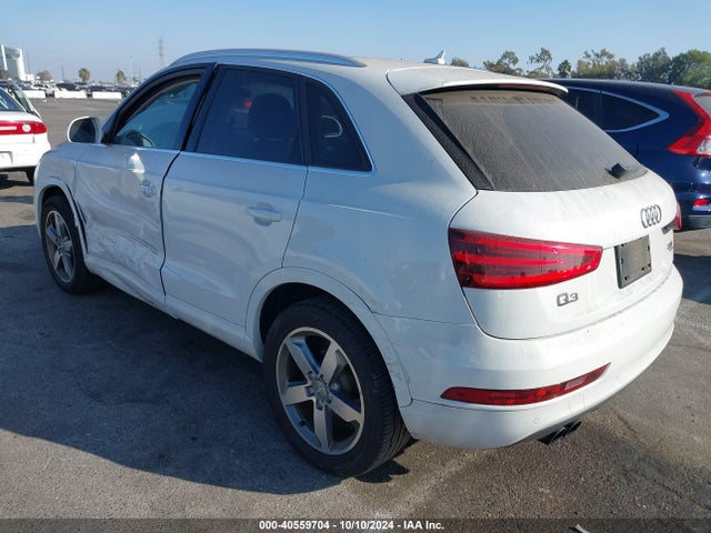 Audi Q3 2.0t Premium Plus 2015 WA1EFCFS8FR005850 Image 3