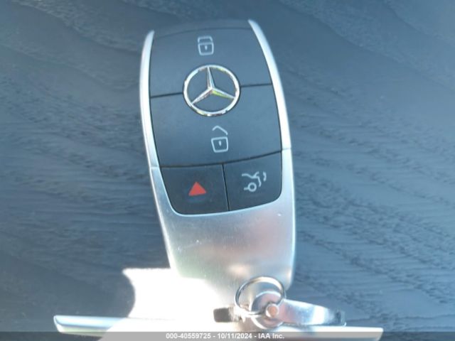 55SWF8DBXLU329103 Mercedes-Benz C 300