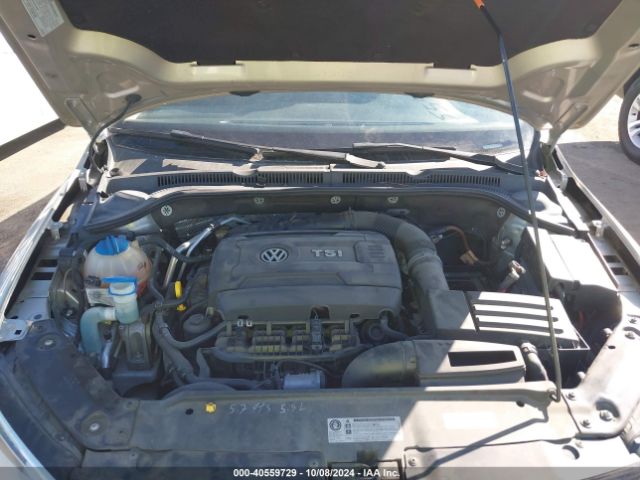 3VWD17AJXEM268988 Volkswagen Jetta 1.8t Se