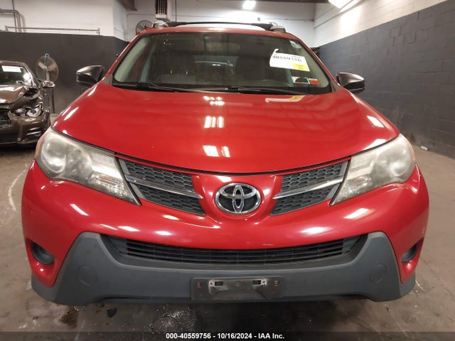 Toyota RAV4 LE 2015 2T3BFREV2FW295896 Image 12
