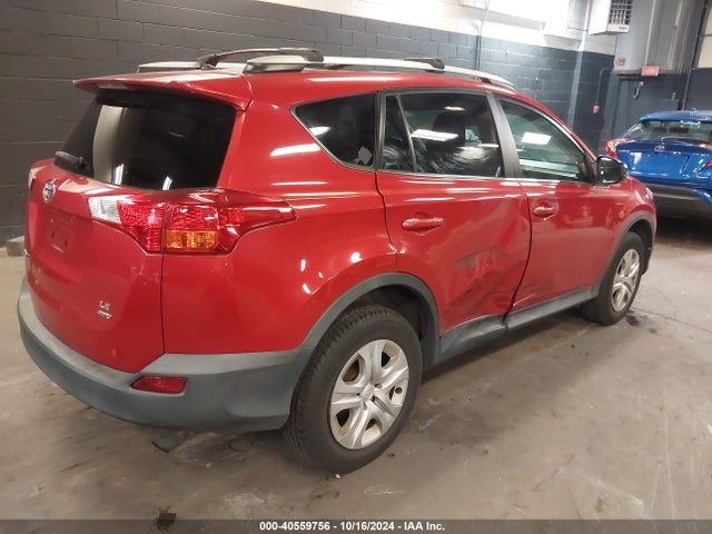 Toyota RAV4 LE 2015 2T3BFREV2FW295896 Image 4