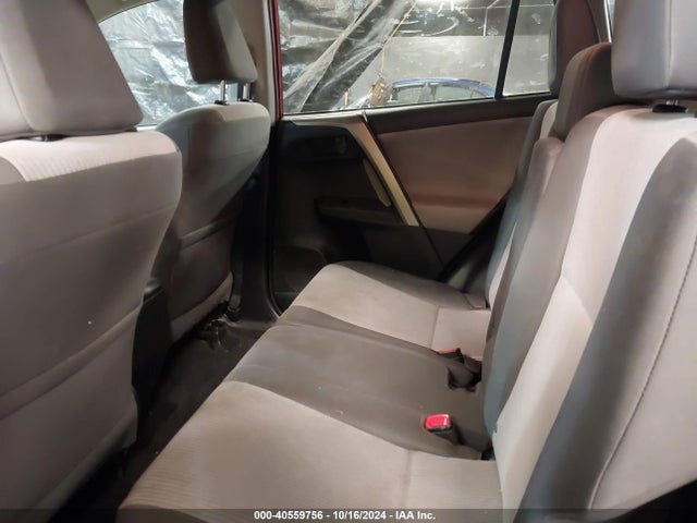 Toyota RAV4 LE 2015 2T3BFREV2FW295896 Image 8