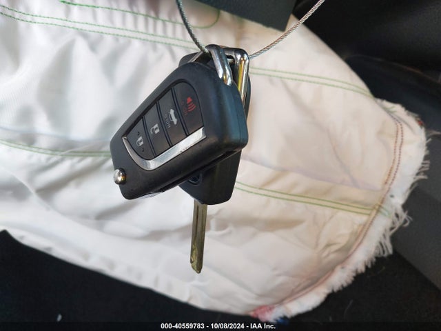 Toyota CAMRY SE 2018 4T1B11HK0JU037024 Image 11