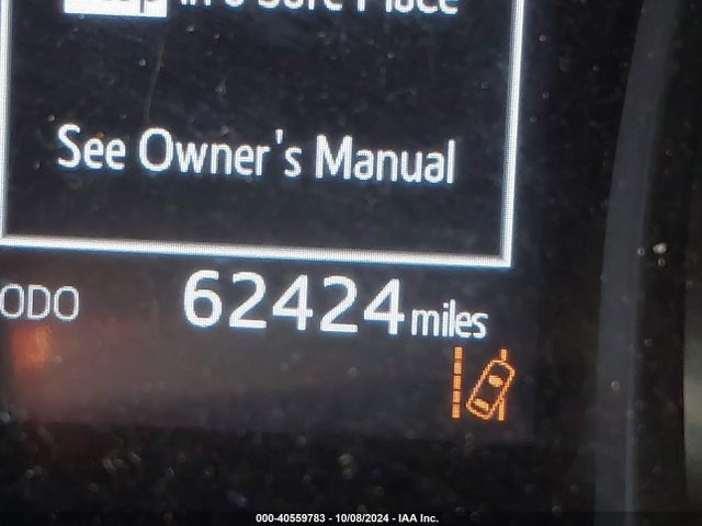 Toyota CAMRY SE 2018 4T1B11HK0JU037024 Image 16