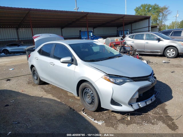 2017 2T1BURHE2HC806571 main image