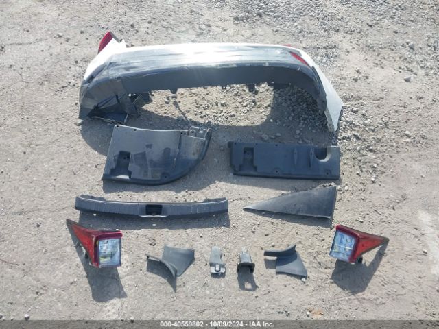 JTDKARFU2L3107607 Toyota Prius Le