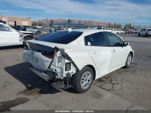 JTDKARFU2L3107607 Toyota Prius Le
