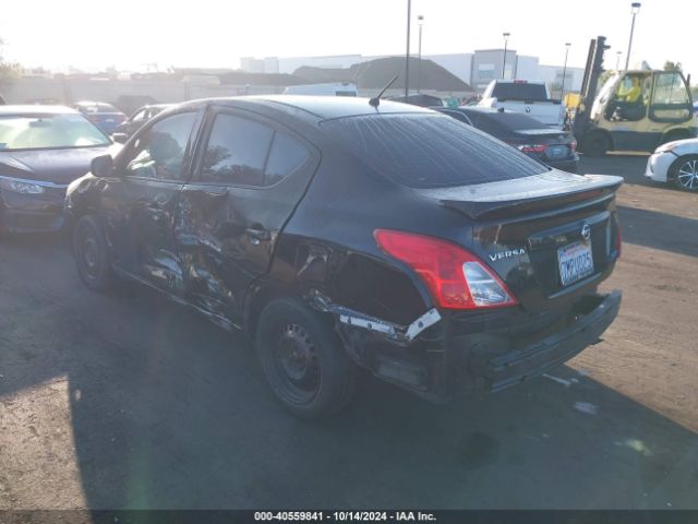 3N1CN7AP5FL915735 Nissan Versa 1.6 S+