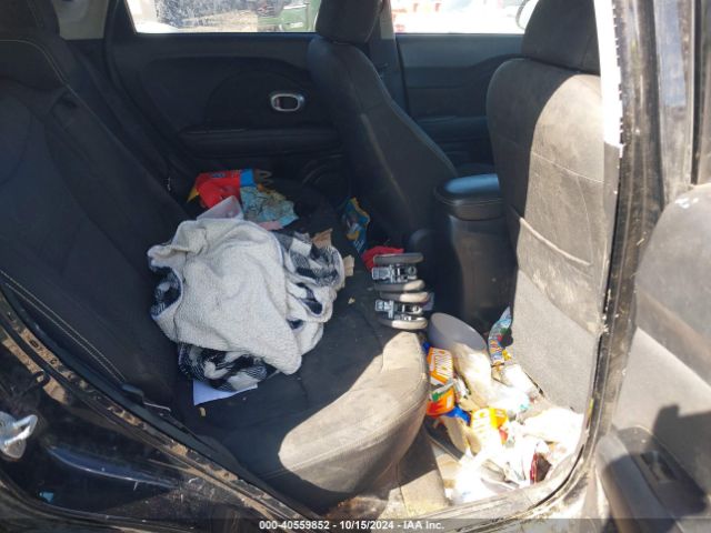 KNDJP3A51F7133572 KIA SOUL +