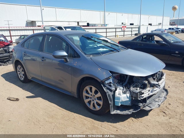 Toyota COROLLA LE 2021 5YFEPMAE3MP237161 Image 1
