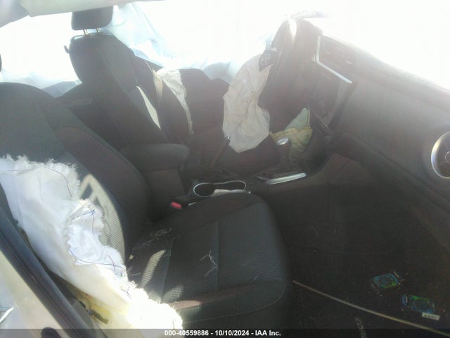 Toyota COROLLA LE 2019 2T1BURHE5KC191005 Image 5