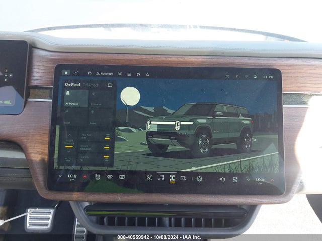 Rivian R1s Launch Edition 2022 7PDSGABL9NN003211 Image 19