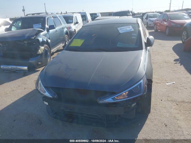 Hyundai ELANTRA SEL 2019 5NPD84LF1KH432264 Image 12