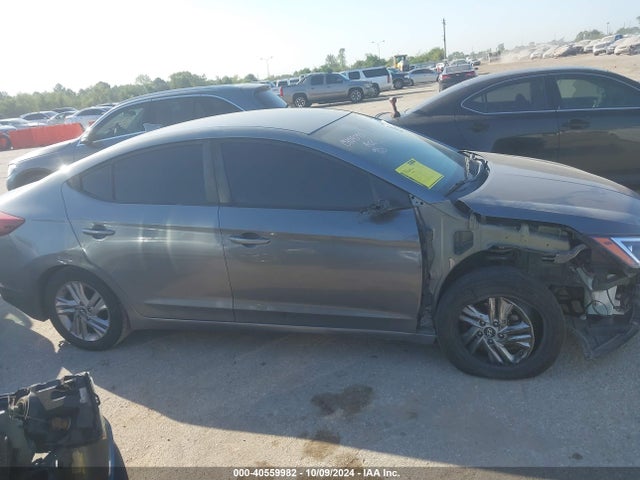 Hyundai ELANTRA SEL 2019 5NPD84LF1KH432264 Image 13