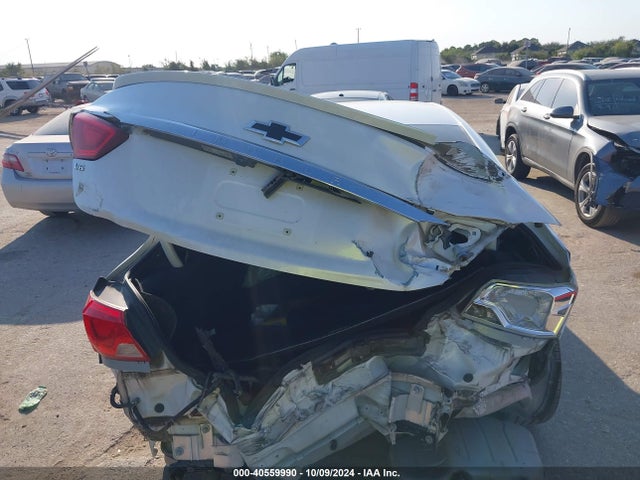 Chevrolet IMPALA 1LT 2017 2G1105S35H9127300 Image 17