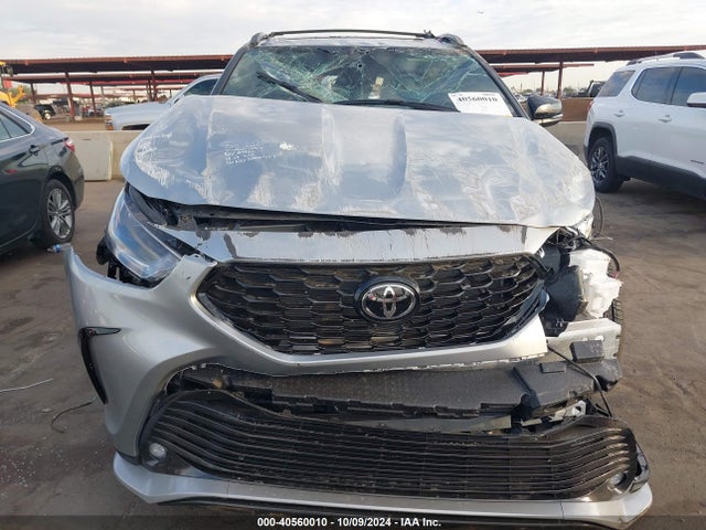 Toyota Highlander Xse 2024 5TDKDRBH4RS565057 Image 12