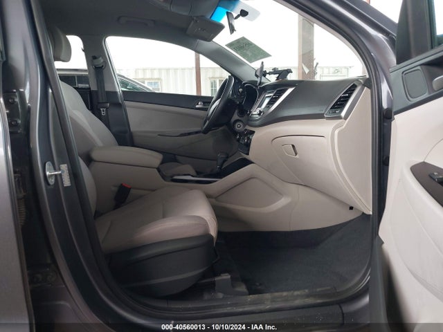Hyundai TUCSON SE 2018 KM8J23A40JU761232 Image 5