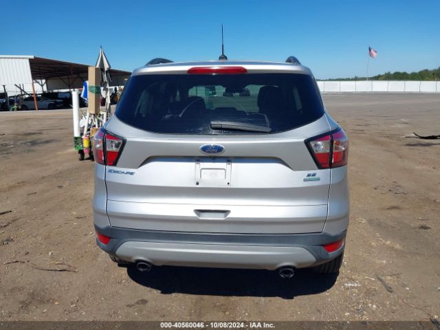 1FMCU0GD4JUB15703 Ford ESCAPE SE