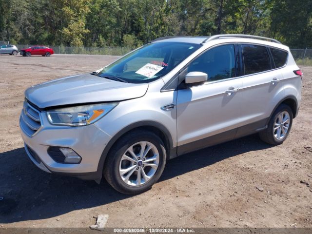 1FMCU0GD4JUB15703 Ford ESCAPE SE