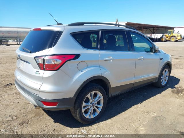 1FMCU0GD4JUB15703 Ford ESCAPE SE