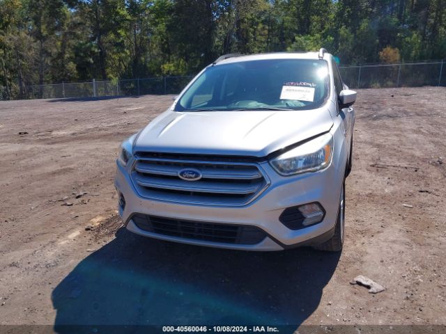 1FMCU0GD4JUB15703 Ford ESCAPE SE