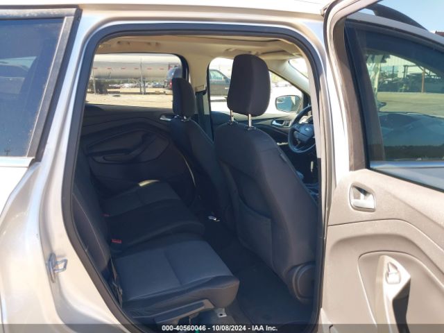 1FMCU0GD4JUB15703 Ford ESCAPE SE