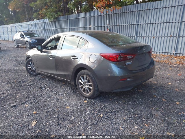 3MZBN1U76JM213067 Mazda Mazda3 Sport