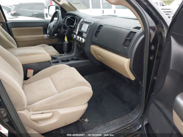 5TDBY5G19JS163466 Toyota Sequoia Sr5