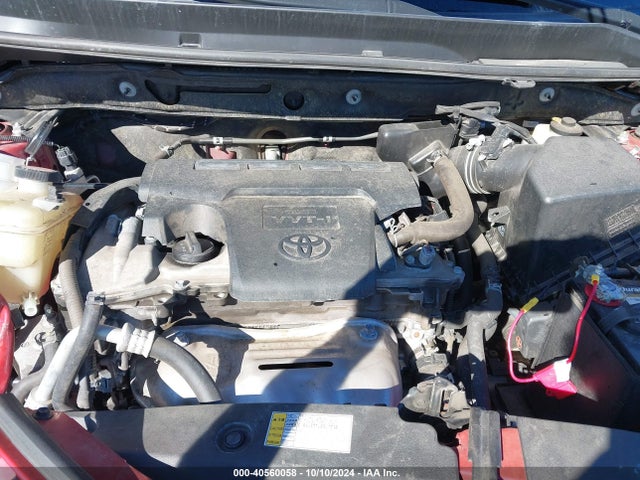 Toyota RAV4 LE 2015 JTMZFREV2FJ048102 Image 10