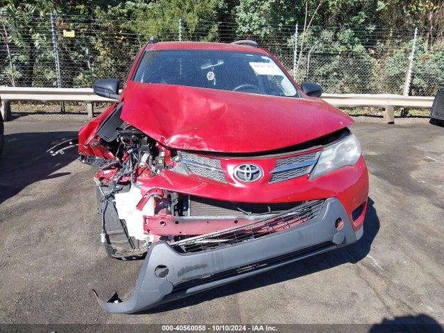 Toyota RAV4 LE 2015 JTMZFREV2FJ048102 Image 6