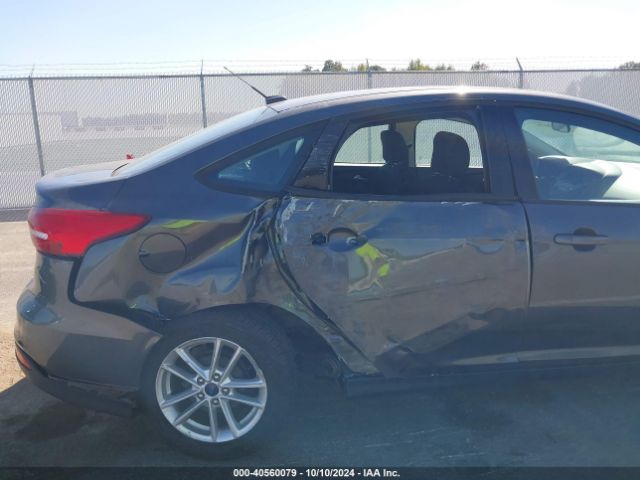1FADP3F24HL313267 Ford FOCUS SE