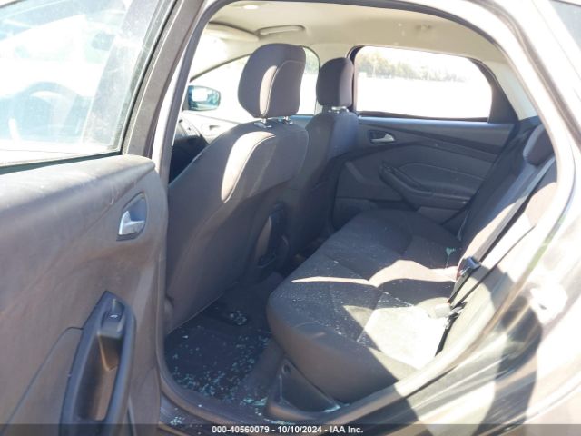 1FADP3F24HL313267 Ford FOCUS SE