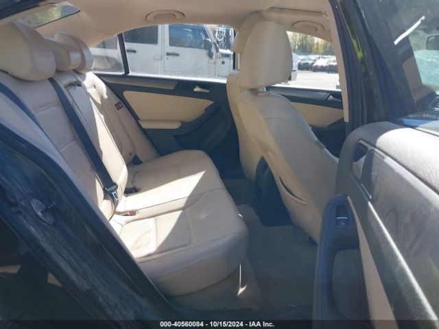 3VW3L7AJ5EM386260 Volkswagen Jetta 2.0l Tdi
