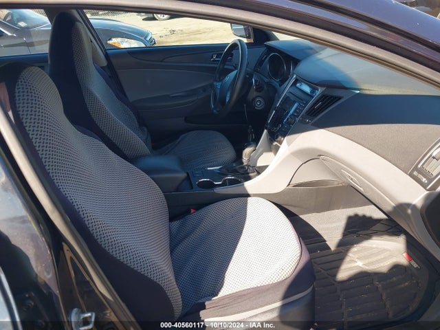 2013 Hyundai Sonata Gls მანქანა იყიდება აუქციონზე, vin: 5NPEB4AC0DH754458, აუქციონის ნომერი: 40560117