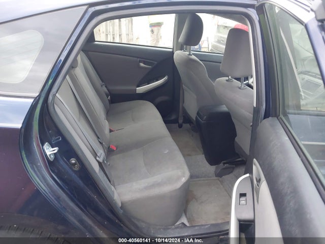 JTDKN3DU3F0395583 Toyota Prius Three