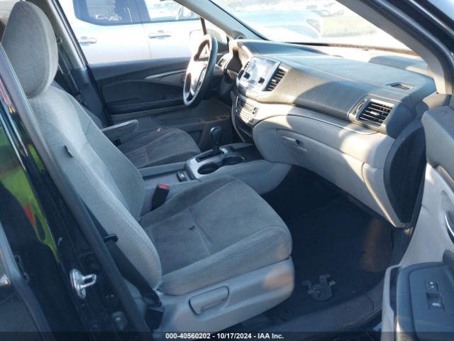 5FNYF6H18GB037553 Honda PILOT LX