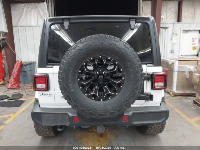 1C4HJXEG4LW251197 Jeep Wrangler Unlimited Sahara 4x4
