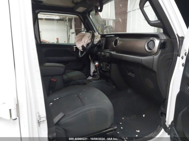 1C4HJXEG4LW251197 Jeep Wrangler Unlimited Sahara 4x4