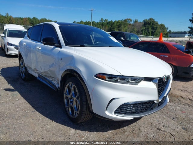 Alfa Romeo Tonale Ti 2024 ZASPATCW0R3039281 main image