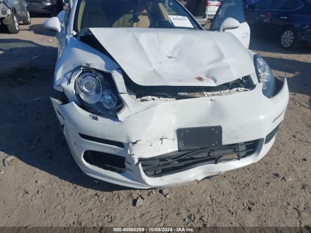 WP0AA2A76FL006577 Porsche PANAMERA 4