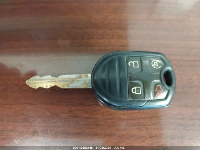 1ZVBP8AM3E5277821 Ford Mustang V6